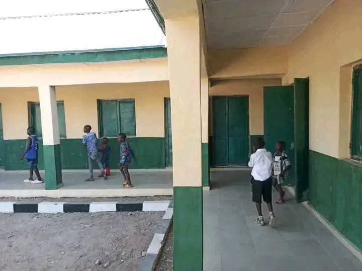 Block of Six Classrooms at Methodist School, Obagaji